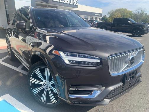 2025 Volvo XC90 B6 Ultra