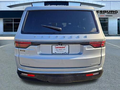 2022 Jeep Wagoneer Series II 4x4