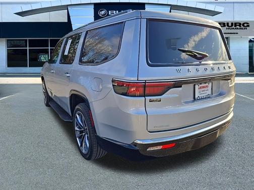 2022 Jeep Wagoneer Series II 4x4