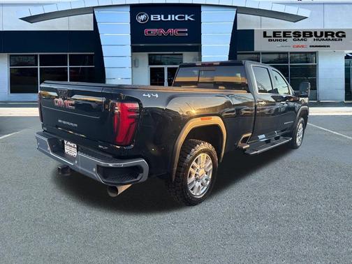 2024 GMC Sierra 3500 SLT