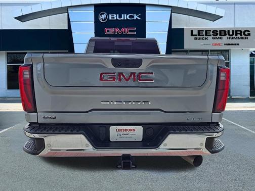 Sterling Metallic 2024 GMC Sierra 2500 SLT