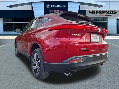 2021 Toyota Venza LE