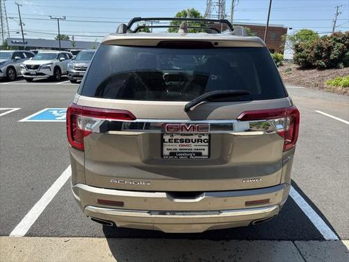 2022 GMC Acadia Denali