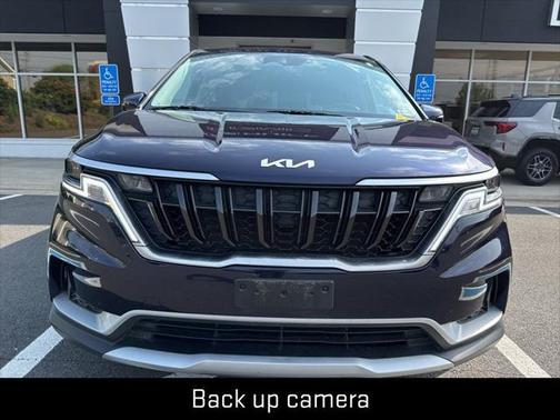 2024 Kia Carnival LX