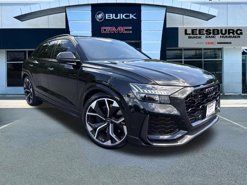 Mythos Black Metallic 2022 Audi RS Q8 4.0T