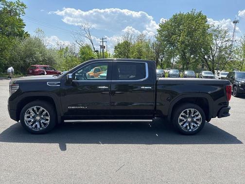 Onyx Black 2026 GMC Sierra 1500 Denali