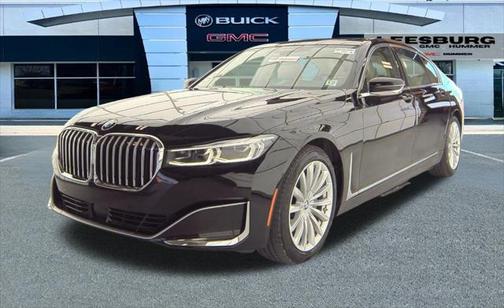 2022 BMW 740 i xDrive