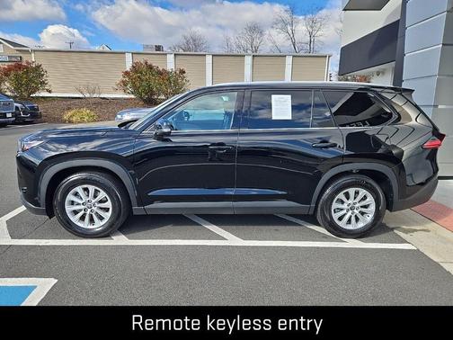 2025 Toyota Grand Highlander XLE