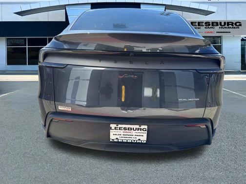 2026 Tesla Model Y Long Range Dual Motor All-Wheel Drive