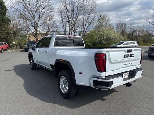 2026 GMC Sierra 3500 Denali