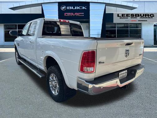 2018 RAM 3500 Laramie Crew Cab 4x4 6'4' Box