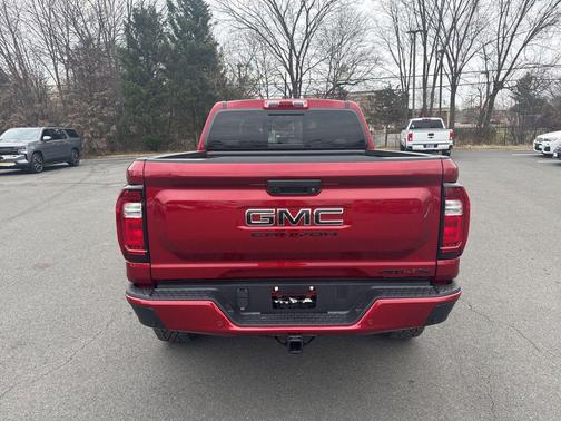 2026 GMC Canyon AT4X