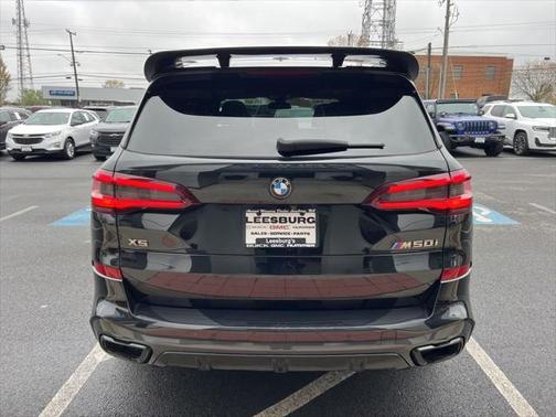 2022 BMW X5 M50i