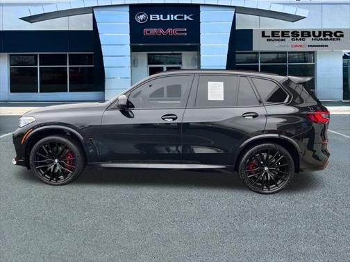 2022 BMW X5 M50i