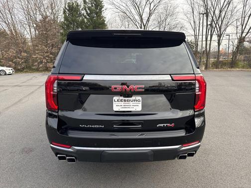 2026 GMC Yukon 4WD AT4
