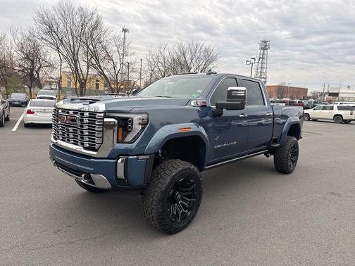 2026 GMC Sierra 2500 Denali