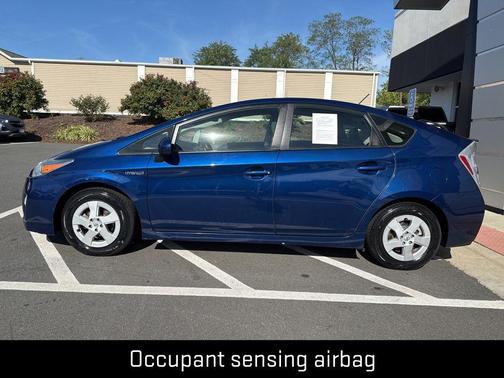 2011 Toyota Prius III