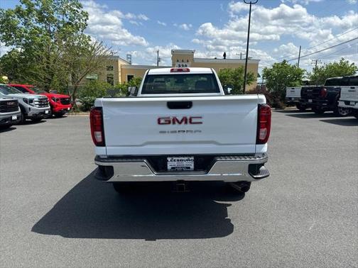 2025 GMC Sierra 2500 Base