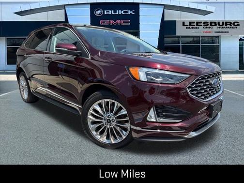2022 Ford Edge Titanium