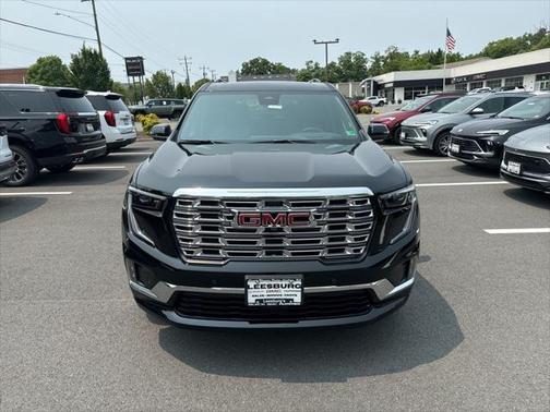 2025 GMC Acadia Denali