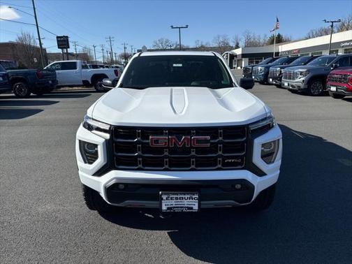 2025 GMC Canyon Base