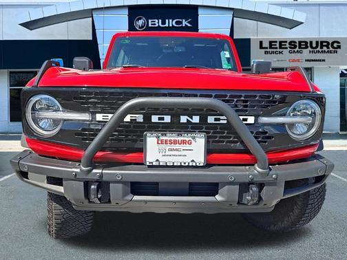 RACE RED 2022 Ford Bronco Wildtrak