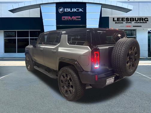 Magnus Gray Matte 2026 GMC HUMMER EV SUV 3X
