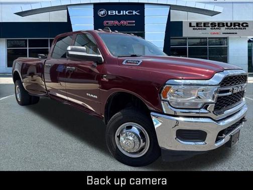2022 RAM 3500 Tradesman Crew Cab 4x4 8' Box