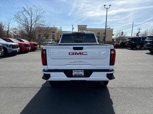2025 GMC Sierra 2500 Denali