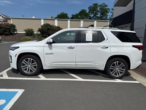 2023 Chevrolet Traverse High Country