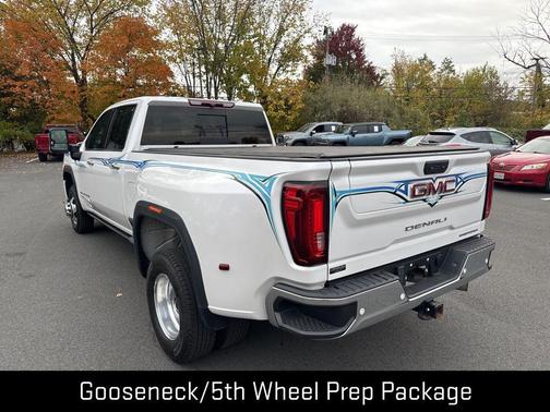 2023 GMC Sierra 3500 Denali