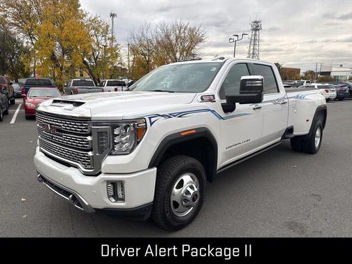 2023 GMC Sierra 3500 Denali