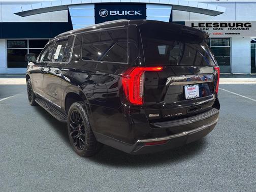 2022 GMC Yukon XL SLT