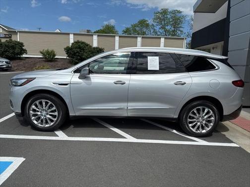 2021 Buick Enclave AWD Essence