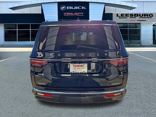 2022 Jeep Wagoneer Series III 4x4