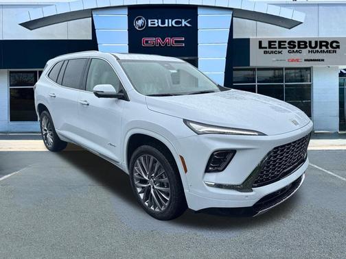 Iridescent White Tricoat 2026 Buick Enclave Avenir FWD