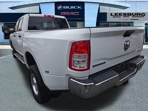 2023 RAM 3500 Big Horn Crew Cab 4x4 8' Box