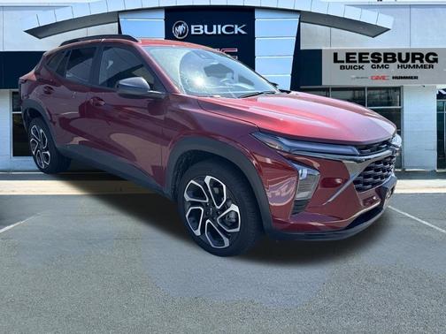 Crimson 2025 Chevrolet Trax 2RS