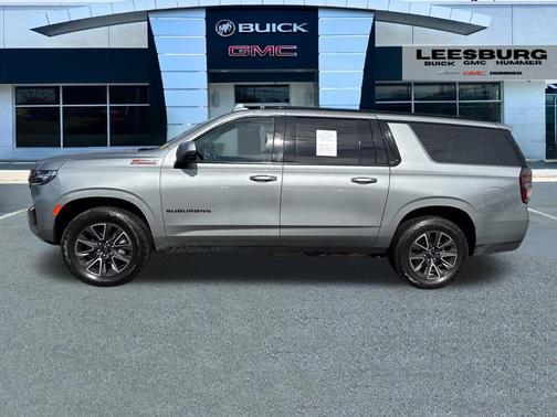 2023 Chevrolet Suburban 4WD Z71