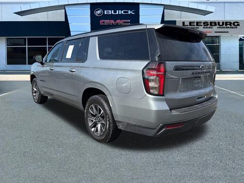 2023 Chevrolet Suburban 4WD Z71