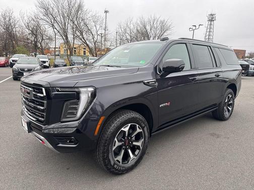 2026 GMC Yukon XL 4WD AT4
