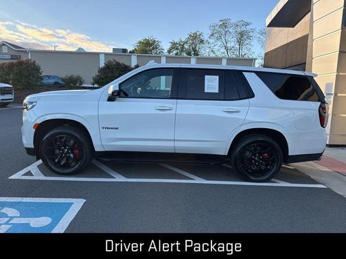 2023 Chevrolet Tahoe 4WD RST