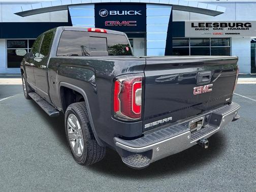 Dark Slate Metallic 2017 GMC Sierra 1500 SLT