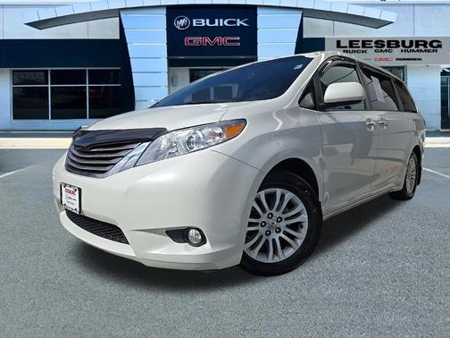 2015 Toyota Sienna XLE