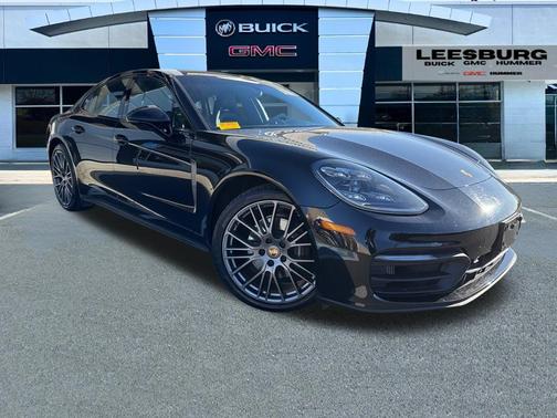 2022 Porsche Panamera 4 Platinum Edition