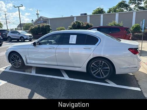 2021 BMW 750 i xDrive