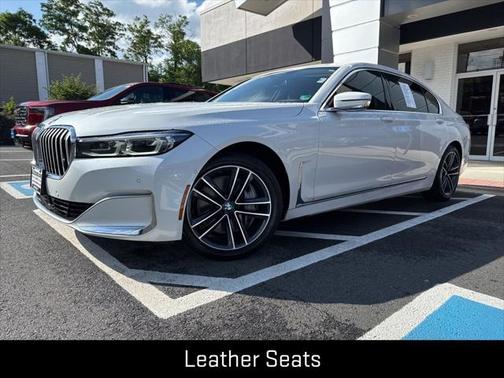 2021 BMW 750 i xDrive