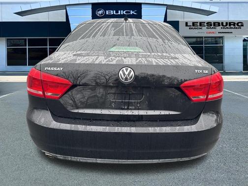 Black 2013 Volkswagen Passat 2.0 TDI SE w/ Sunroof