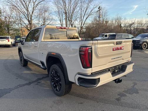 2026 GMC Sierra 2500 AT4