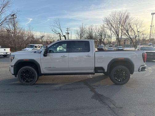 2026 GMC Sierra 2500 AT4